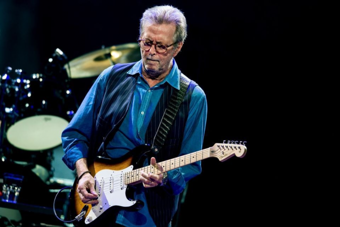 Eric Clapton & Jimmie Vaughan and The Tilt-A-Whirl Band at Xcel Energy Center