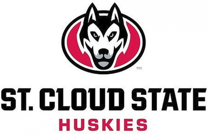 St. Thomas University Tommies vs. St. Cloud State Huskies at Xcel Energy Center